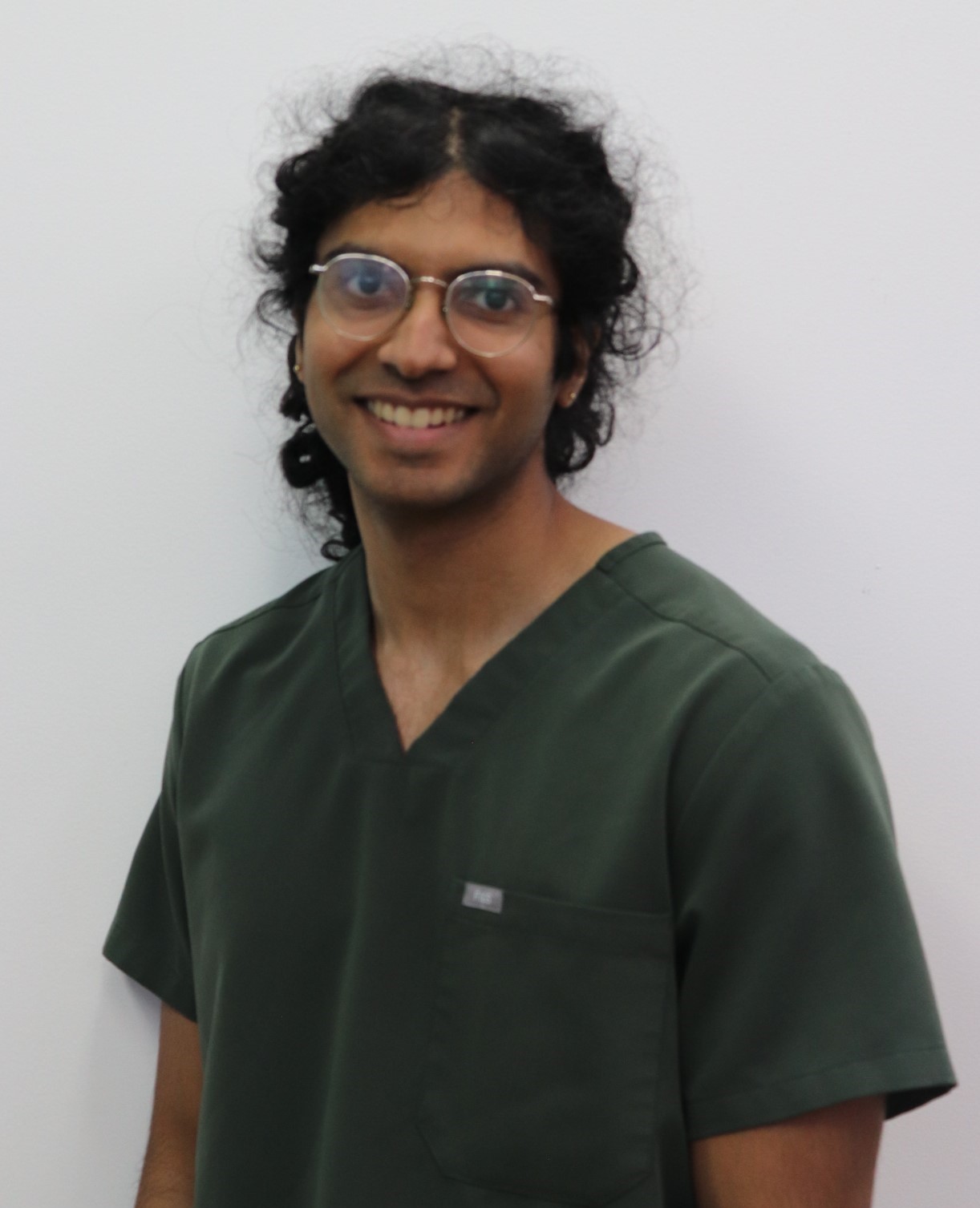 Dr Pranav Yellore
